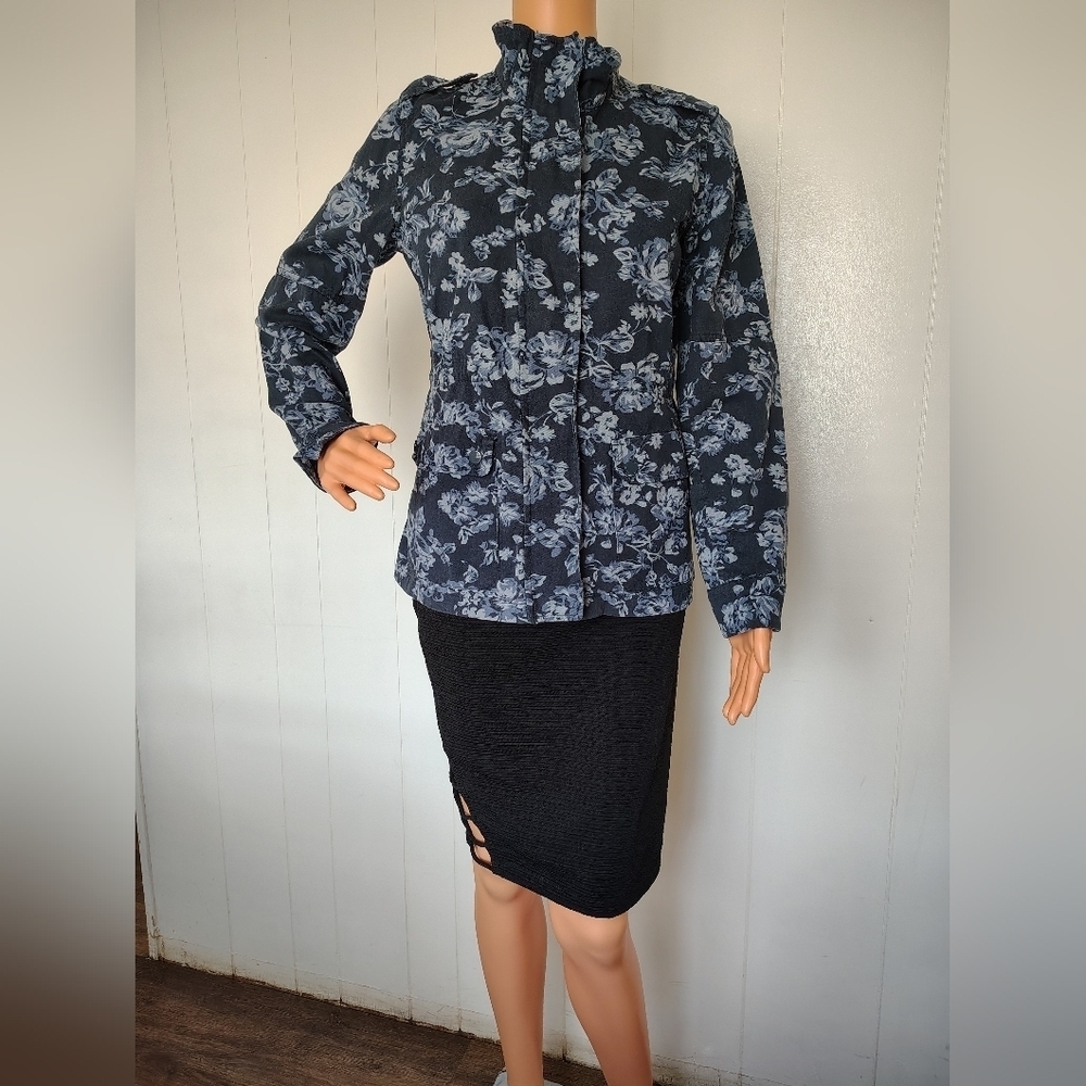 Miami Floral Blue Jacket Size M